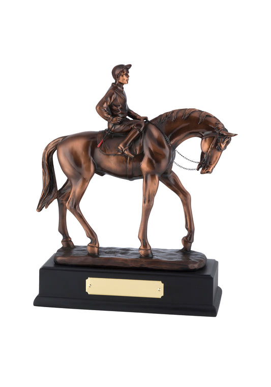 MB 28.5 x 23cm Horse Award